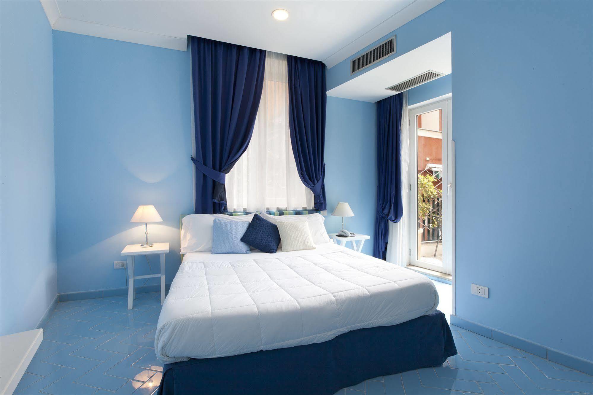 Hotel Bougainville Positano Eksteriør billede